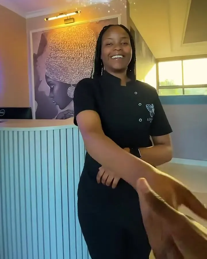 Front desk at Aura Glow